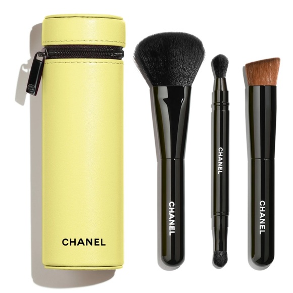 CHANEL Makeup Chanel Brush Set Codes Couleurs Ovni Leather Case